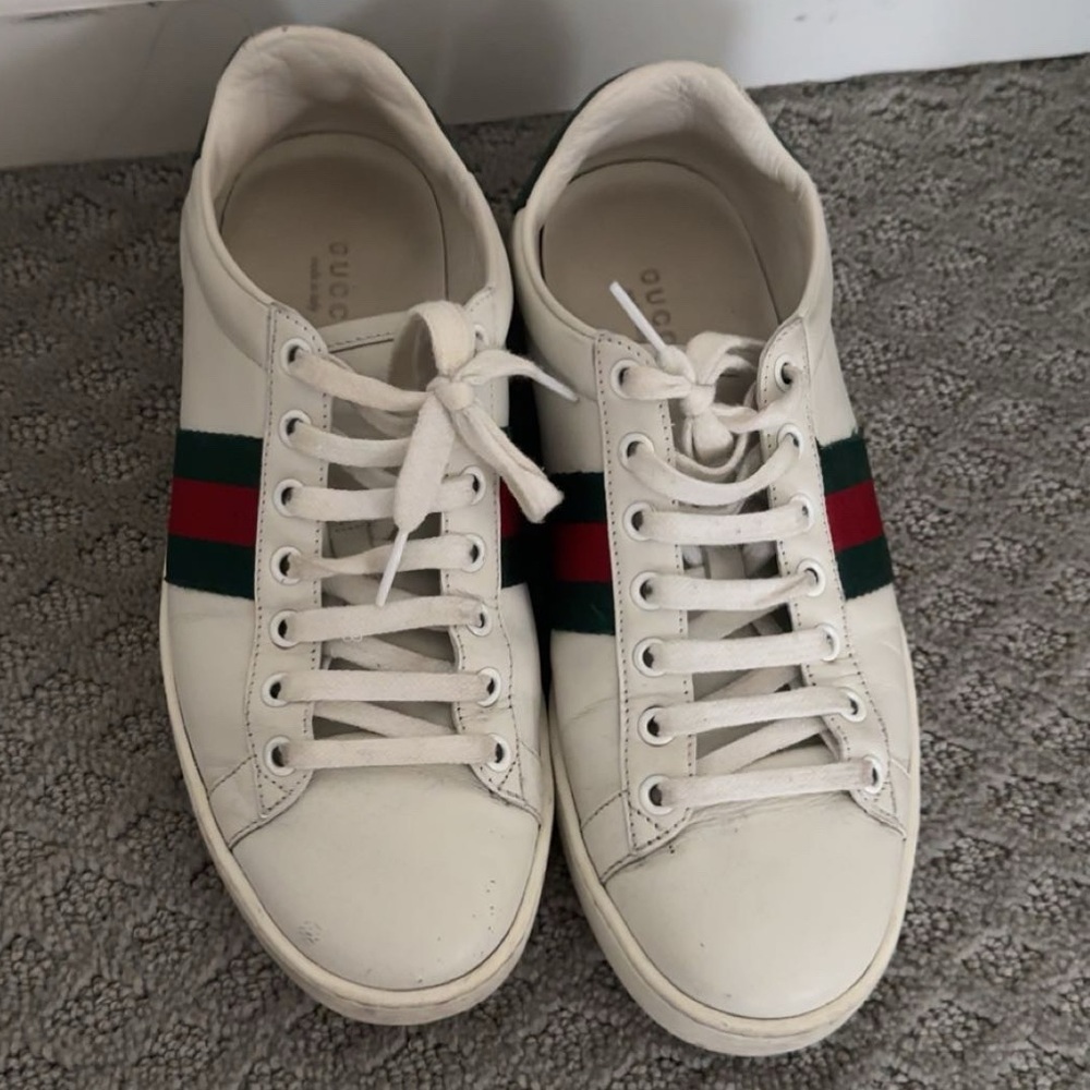 Women’s Gucci Ace Sneakers